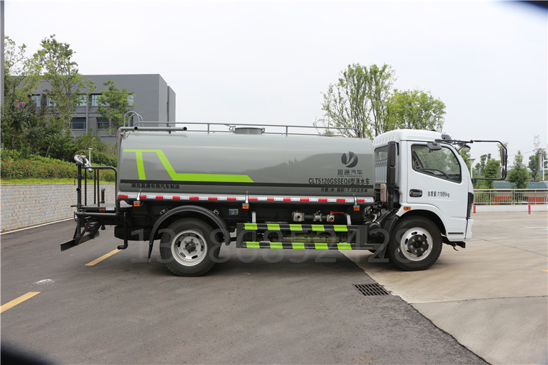 湖北盈通汽車山東綠化福田抑塵車